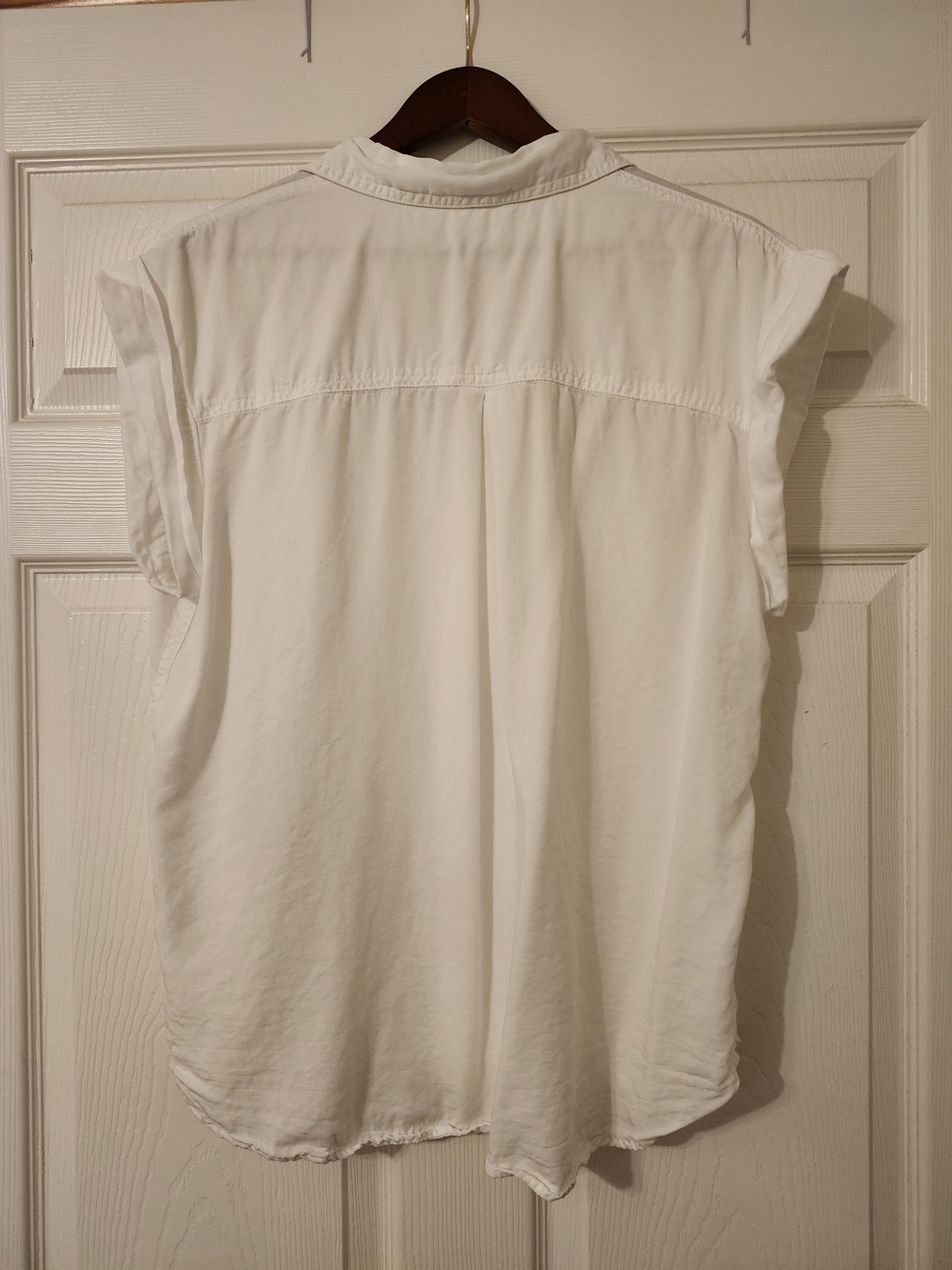 Calvin Klein Jeans White Short Sleeve Vacation Button Up Shirt - Picture 9 of 9